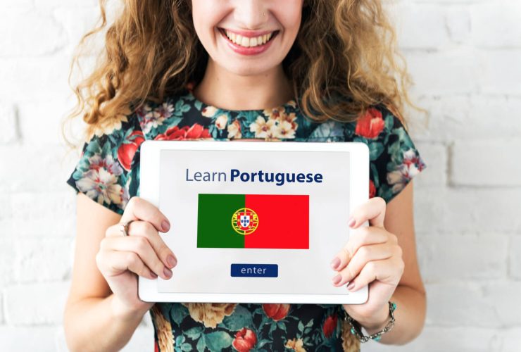 learn-portuguese-language-online-education-concept (1)